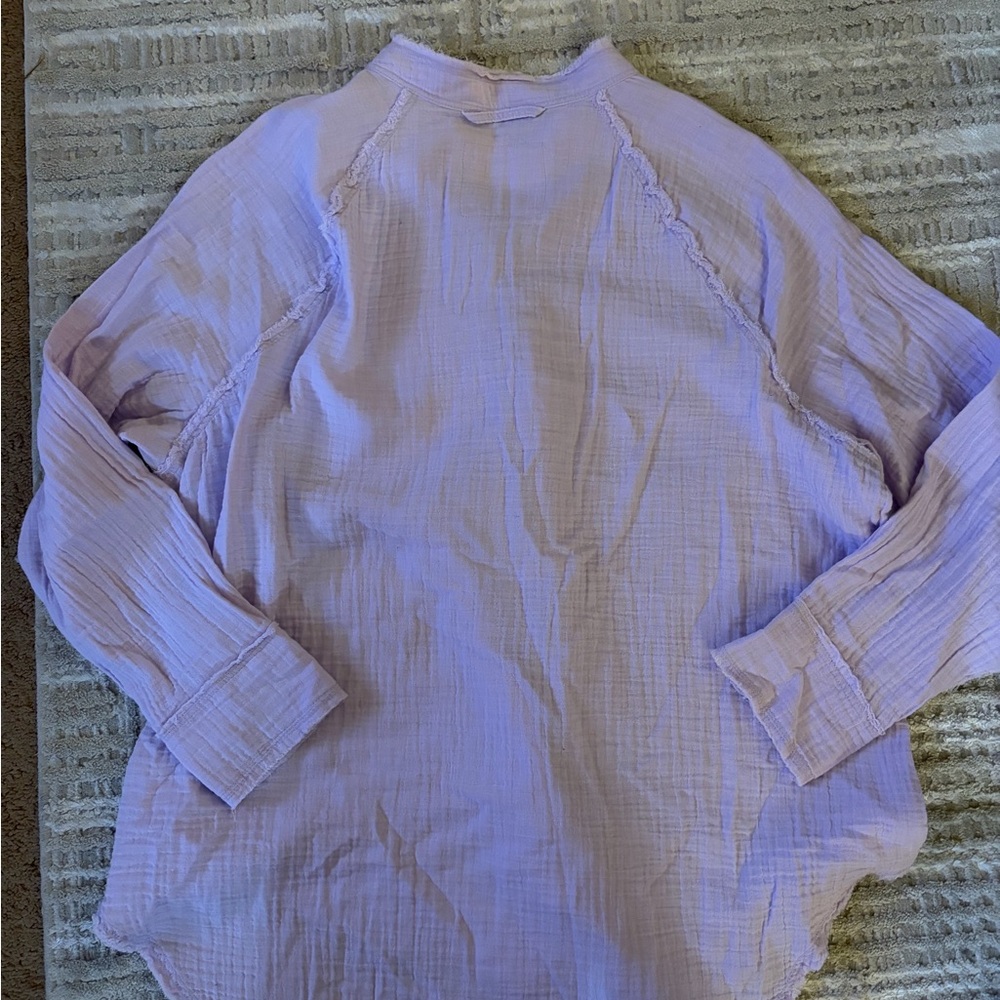 Aerie Pool to Party Oversized‎ Soft Gauze Textured Button Down Lavender Top - Picture 2 of 7